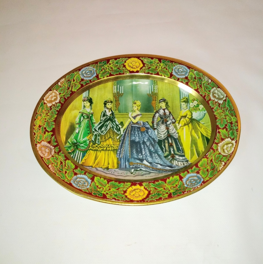 Vintage Daher Decorated Ware